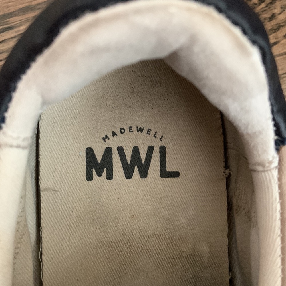 Madewell Cream and White Quilted Sneakers - Picture 2 of 10